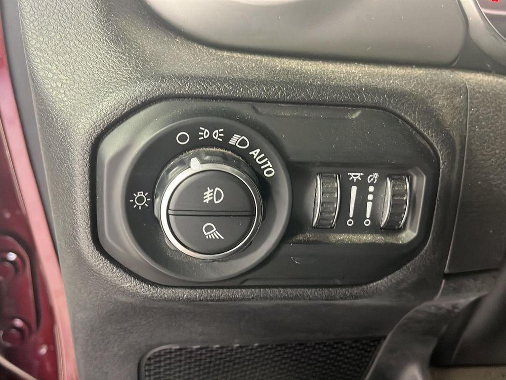 used 2021 Jeep Gladiator car, priced at $30,750