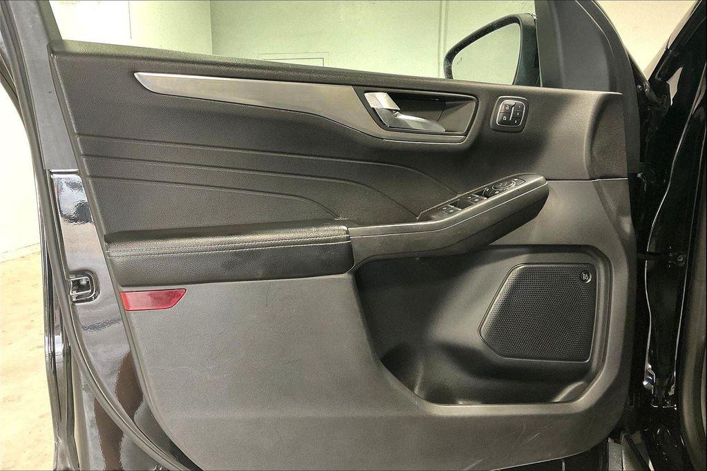 used 2021 Ford Escape car, priced at $21,000