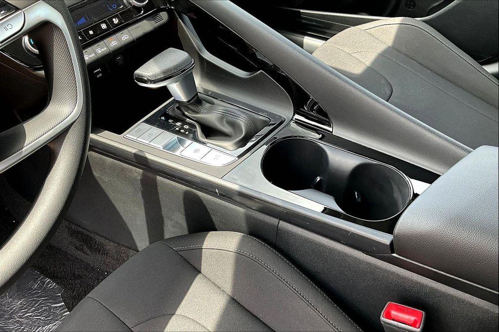 new 2025 Hyundai ELANTRA HEV car, priced at $26,241