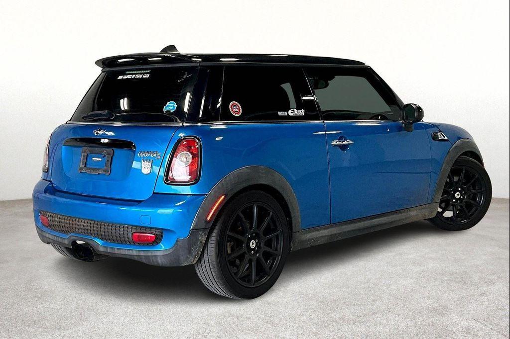 used 2010 MINI Cooper S car