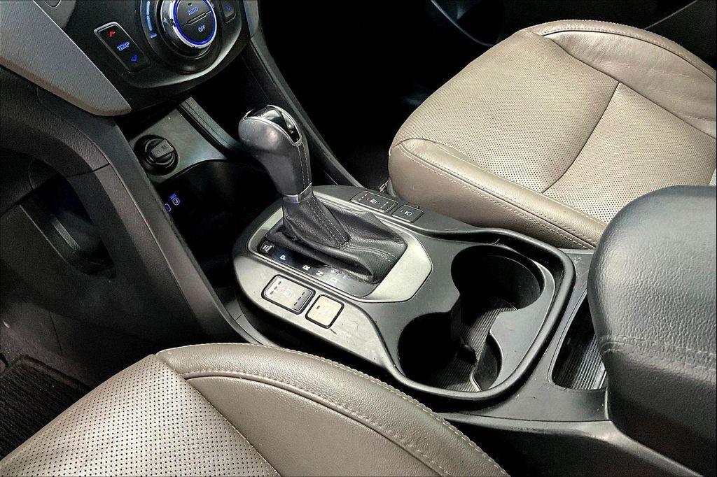 used 2017 Hyundai Santa Fe car