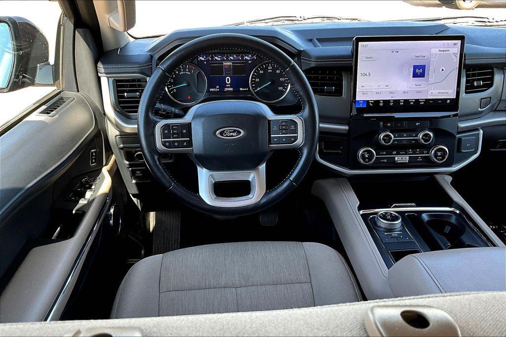 used 2024 Ford Expedition car, priced at $46,000