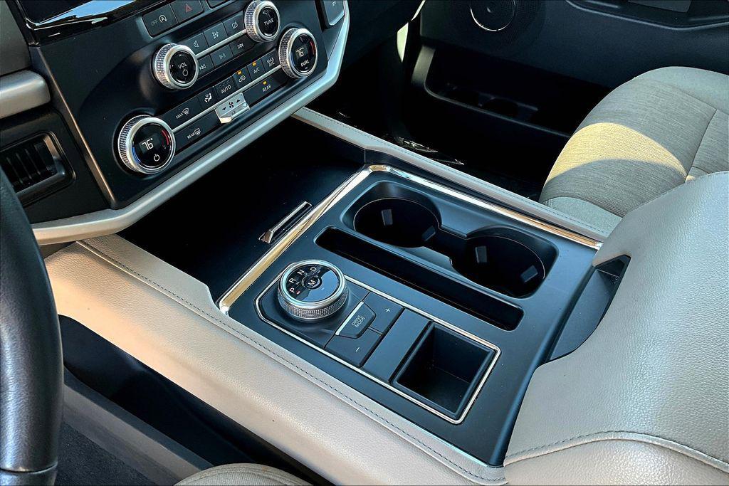 used 2024 Ford Expedition car, priced at $46,000