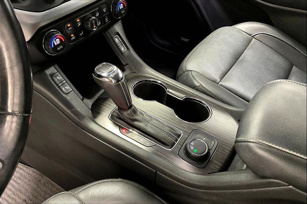 used 2018 GMC Acadia car, priced at $17,000