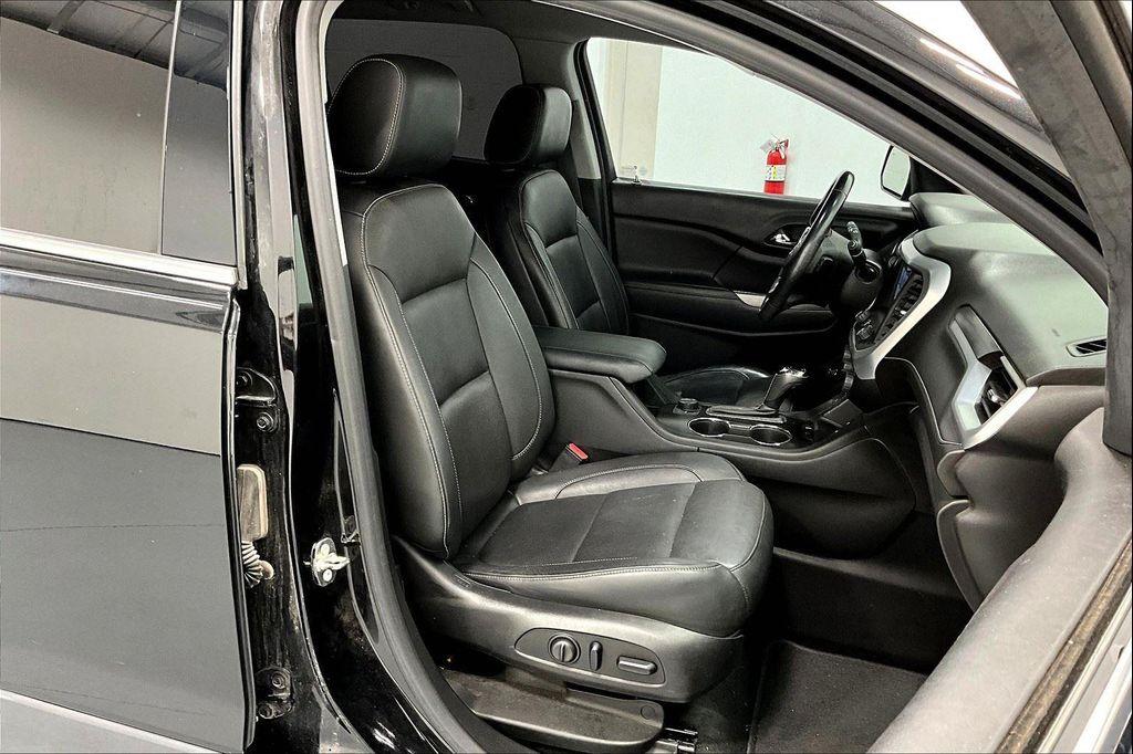 used 2018 GMC Acadia car, priced at $17,000