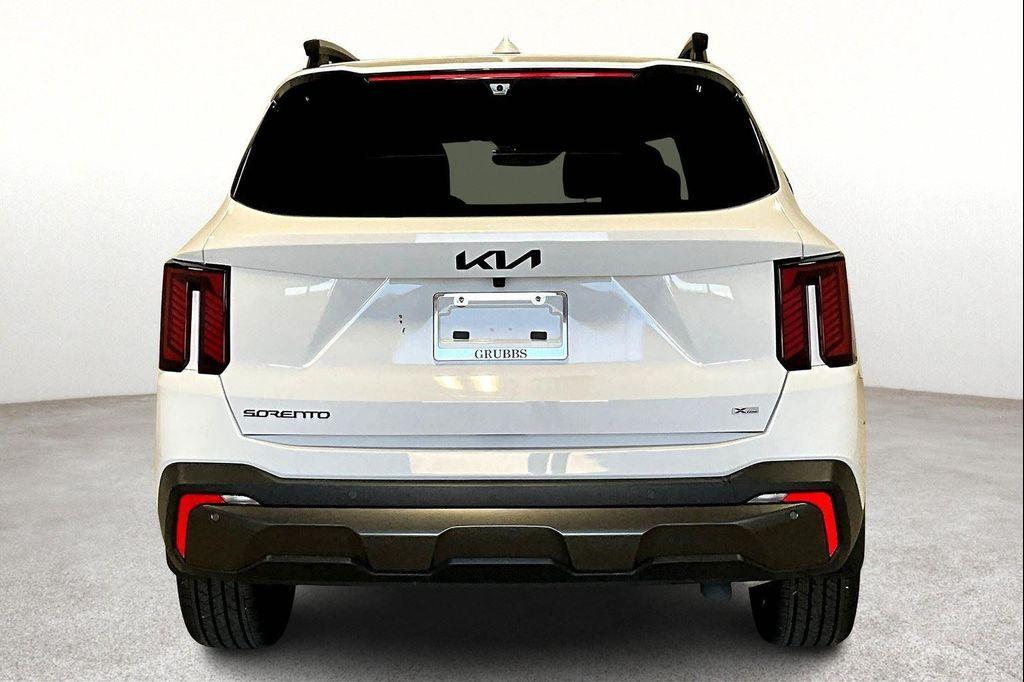 new 2025 Kia Sorento car, priced at $46,550