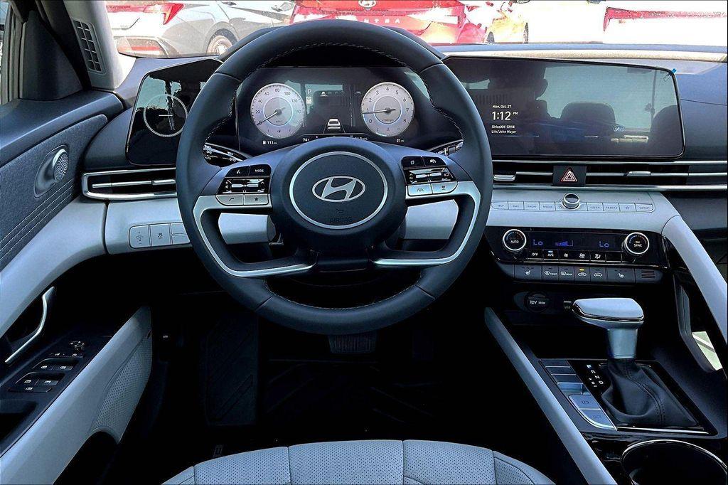 new 2025 Hyundai Elantra car, priced at $27,627