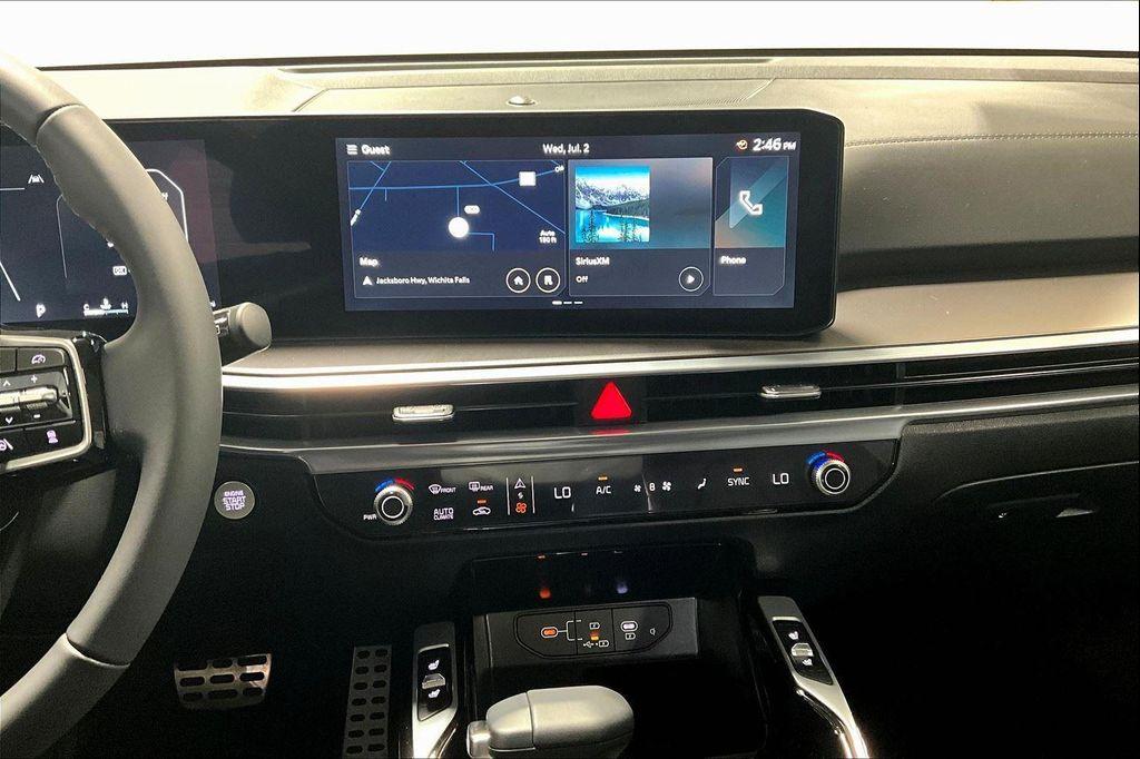 new 2025 Kia Sorento car, priced at $40,755