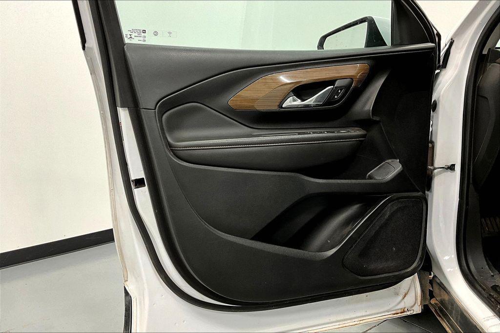 used 2020 GMC Terrain car, priced at $17,000