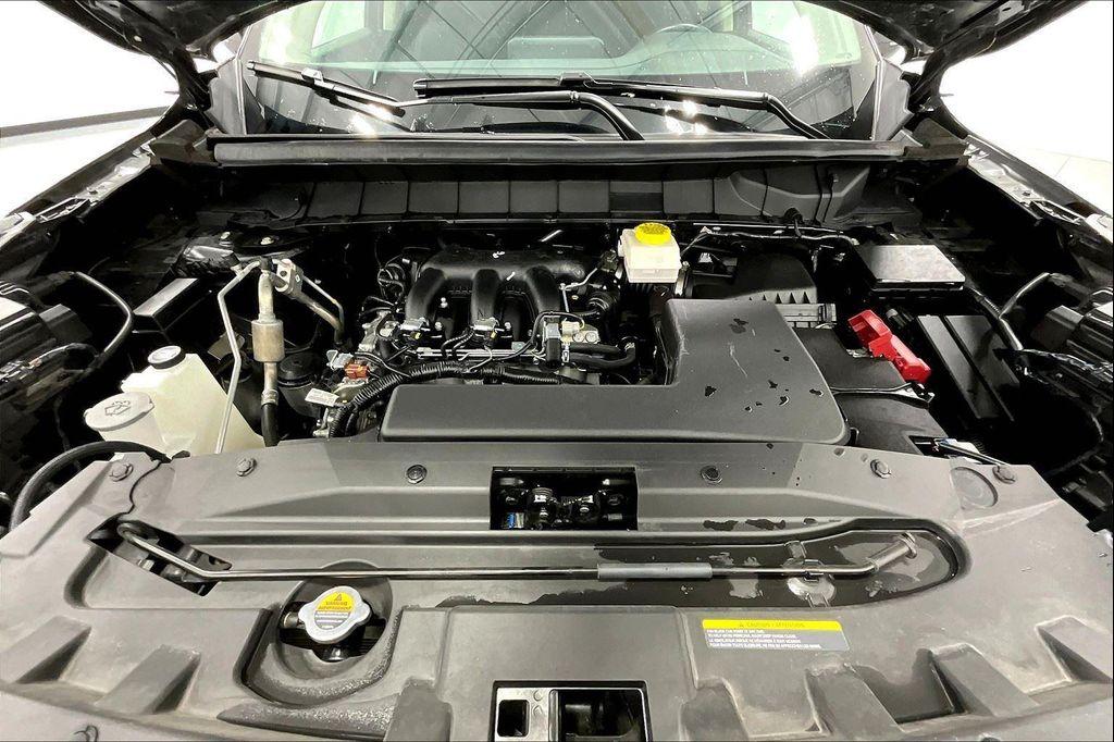 used 2024 Nissan Pathfinder car, priced at $29,000