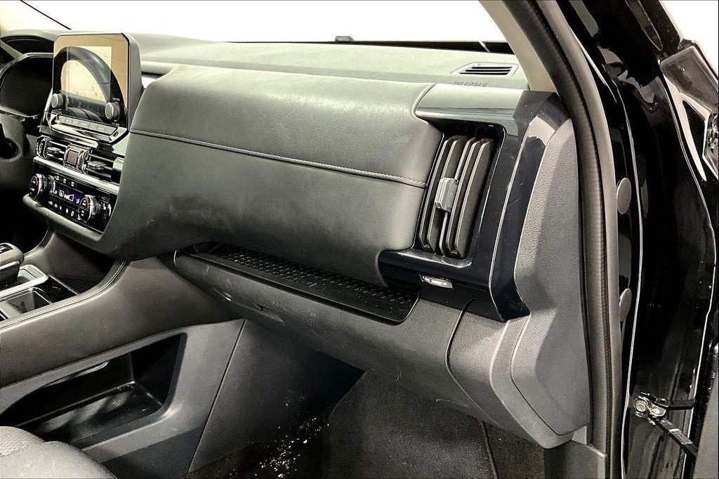 used 2024 Nissan Pathfinder car, priced at $29,000