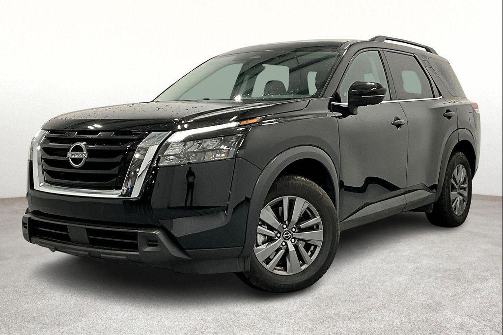 used 2024 Nissan Pathfinder car, priced at $29,000