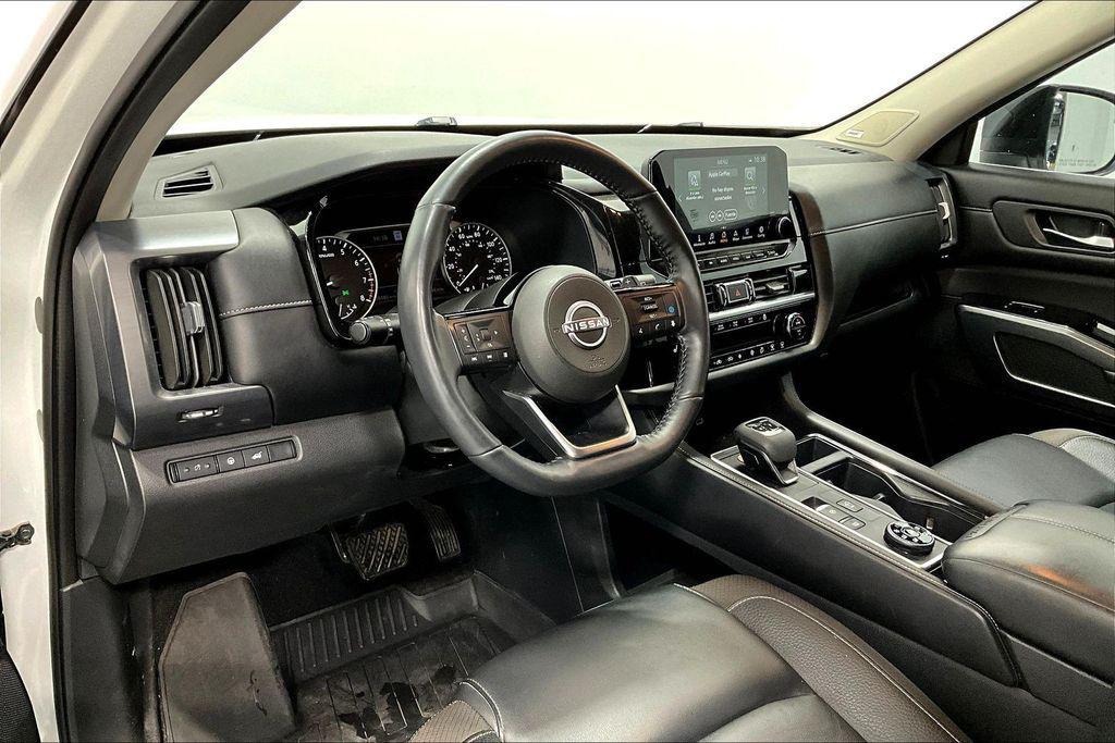 used 2024 Nissan Pathfinder car, priced at $33,000