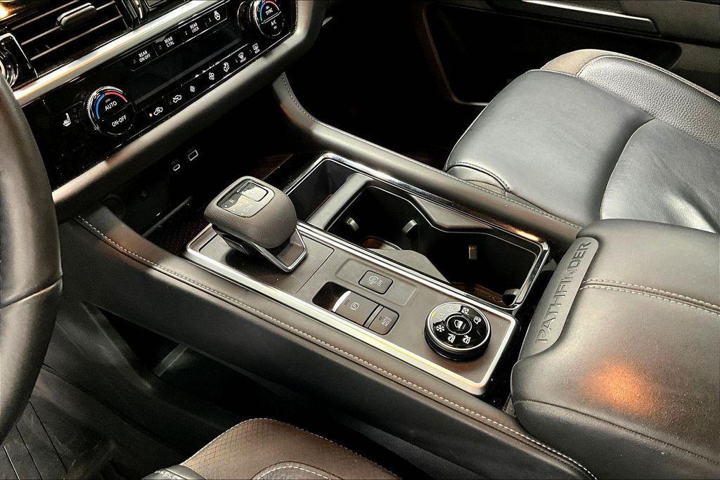 used 2024 Nissan Pathfinder car, priced at $33,000