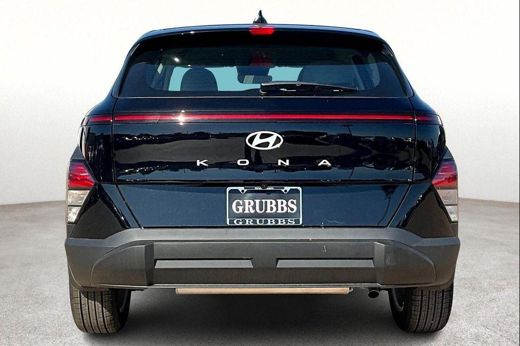 new 2025 Hyundai Kona car, priced at $25,376
