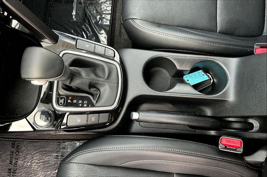 used 2025 Kia Seltos car, priced at $23,000