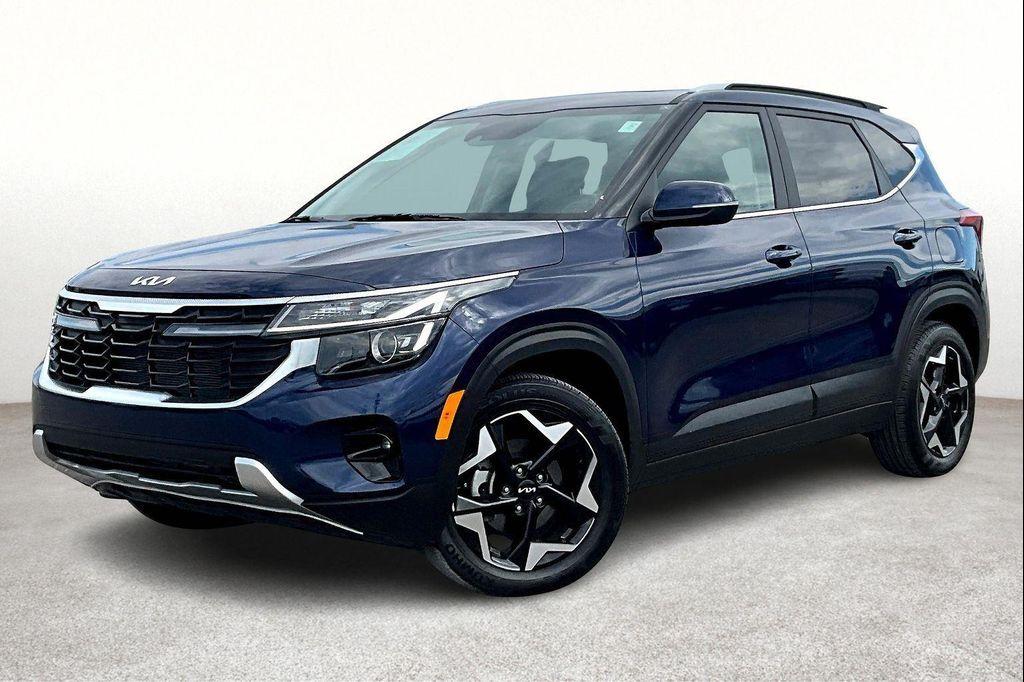 used 2025 Kia Seltos car, priced at $23,000