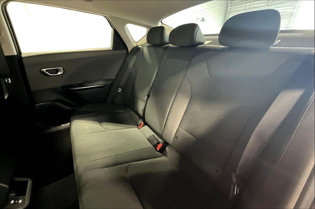 new 2025 Kia K4 car, priced at $23,060