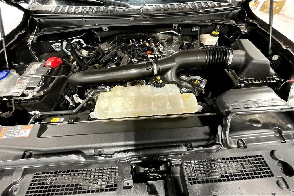 used 2024 Ford Expedition car, priced at $46,458