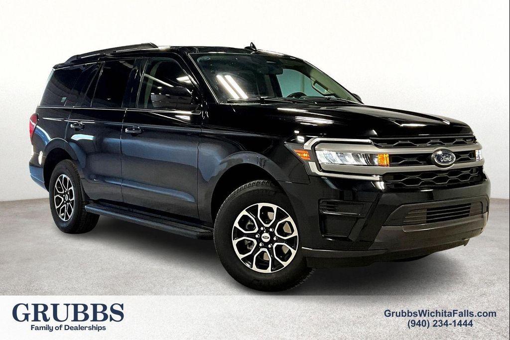 used 2024 Ford Expedition car, priced at $46,458