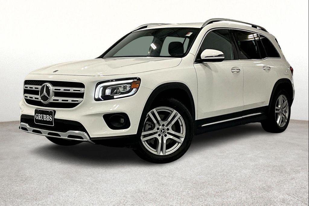 used 2023 Mercedes-Benz GLB 250 car, priced at $30,759