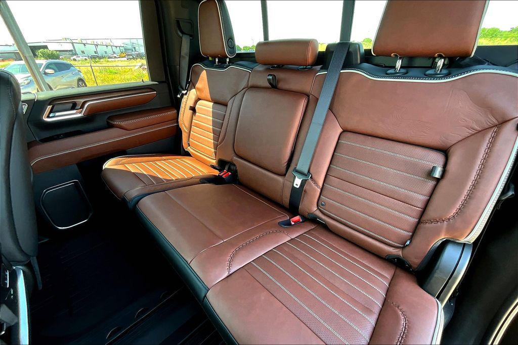 new 2025 GMC Sierra 3500 car, priced at $99,698