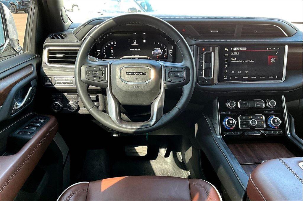 used 2023 GMC Yukon car