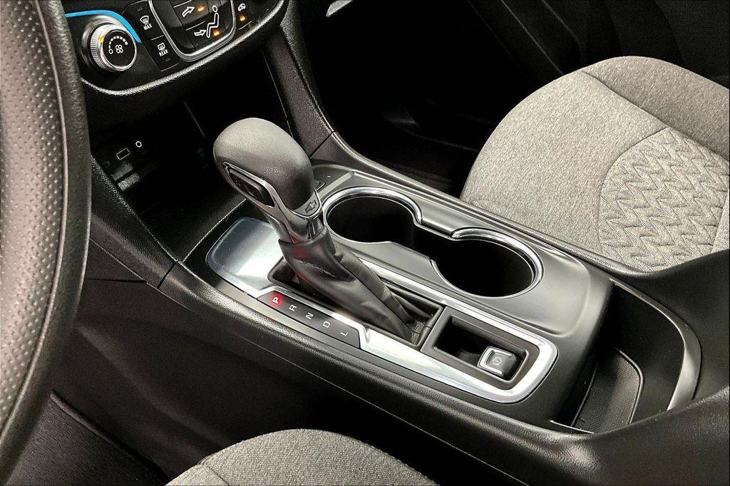 used 2023 Chevrolet Equinox car, priced at $22,000