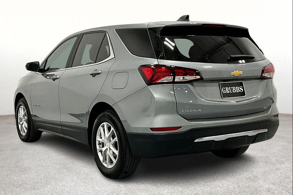 used 2023 Chevrolet Equinox car, priced at $22,000