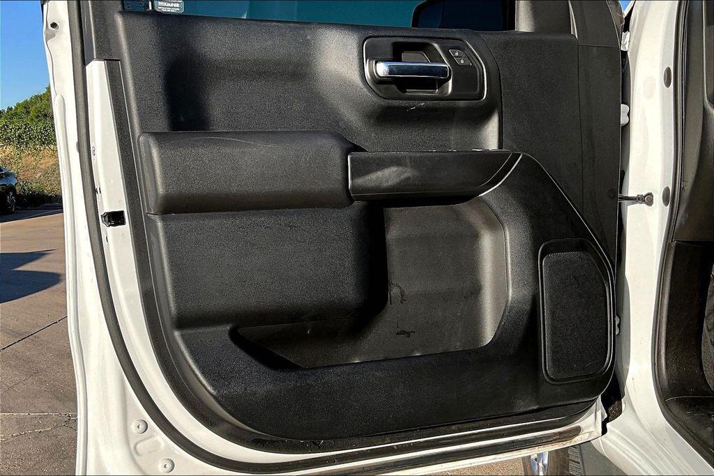 used 2022 Chevrolet Silverado 1500 car, priced at $31,000