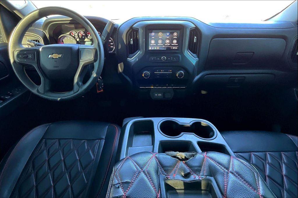 used 2022 Chevrolet Silverado 1500 car, priced at $31,000