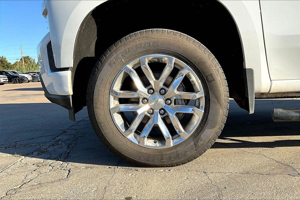 used 2022 Chevrolet Silverado 1500 car, priced at $31,000