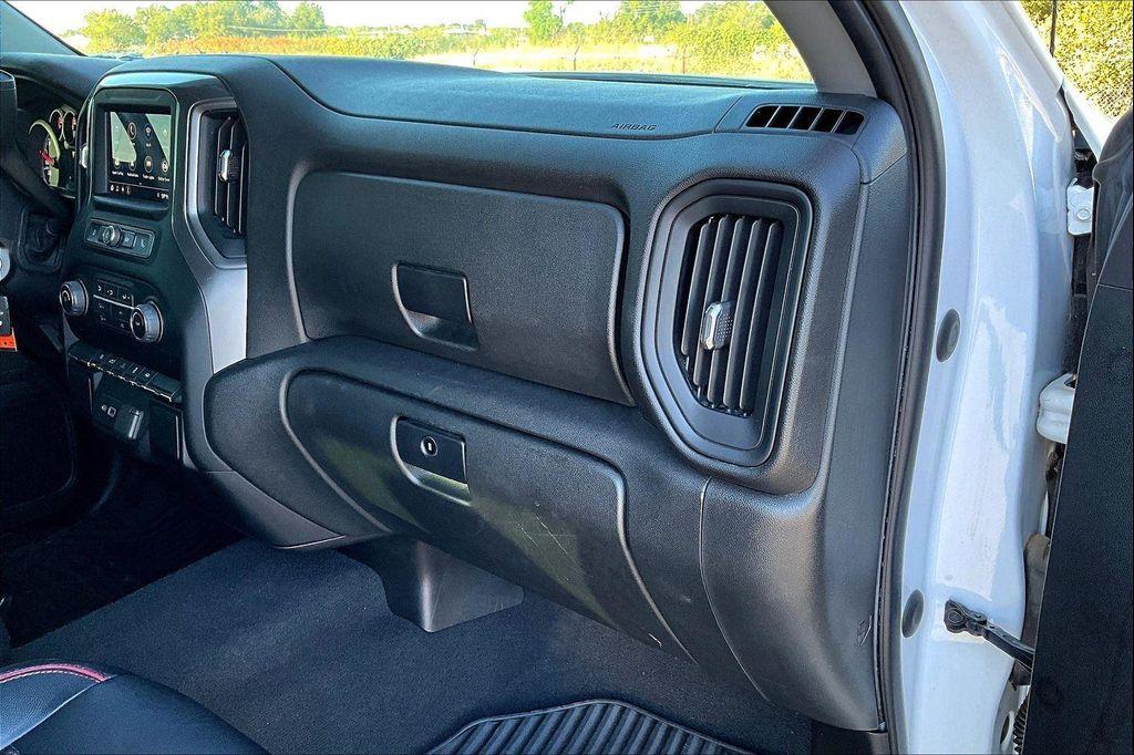 used 2022 Chevrolet Silverado 1500 car, priced at $31,000