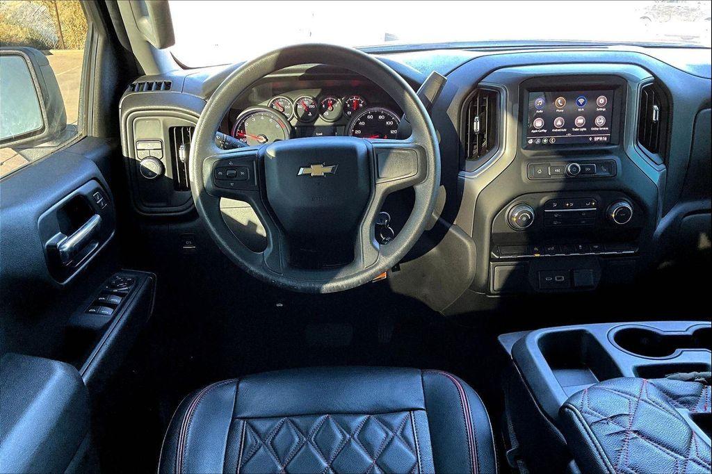 used 2022 Chevrolet Silverado 1500 car, priced at $31,000