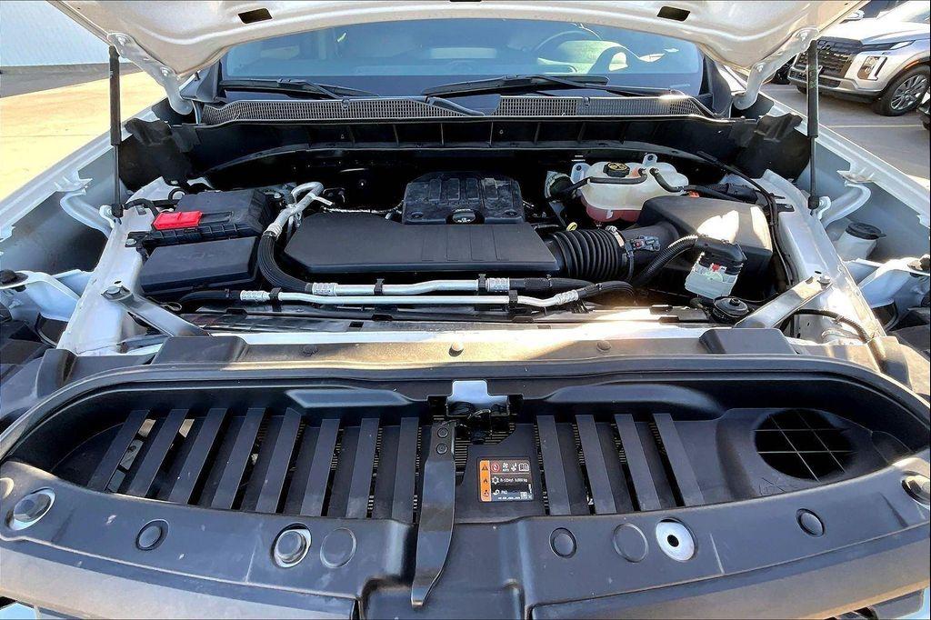 used 2022 Chevrolet Silverado 1500 car, priced at $31,000