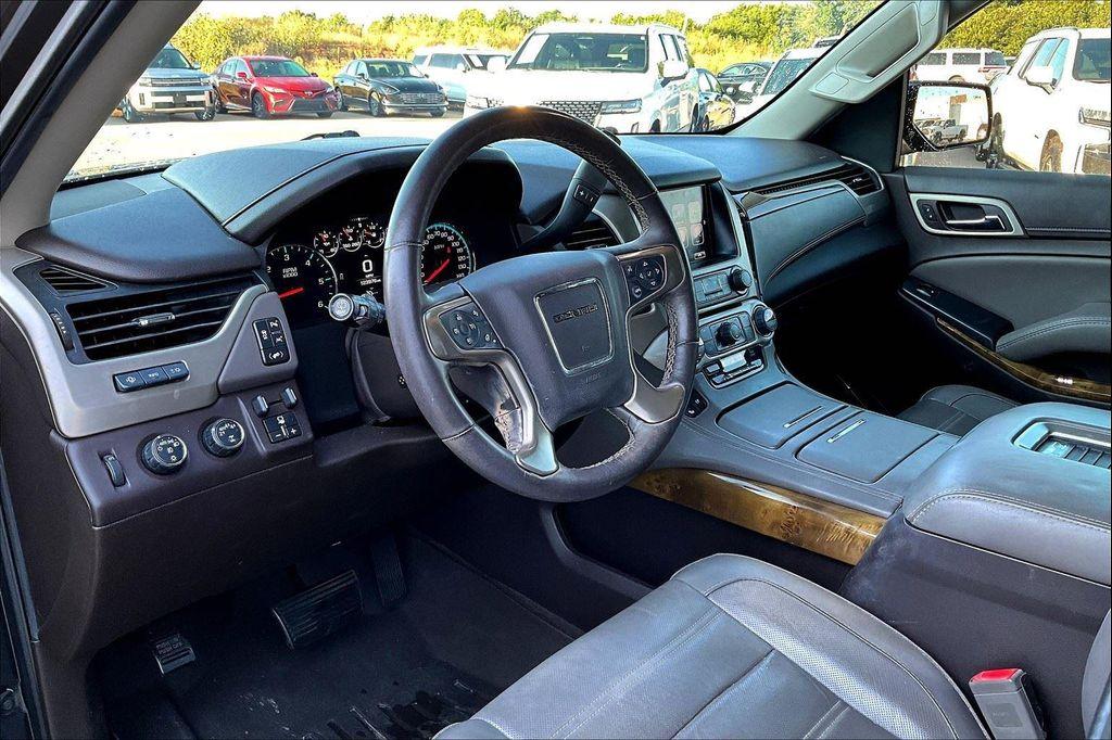 used 2017 GMC Yukon car, priced at $25,000