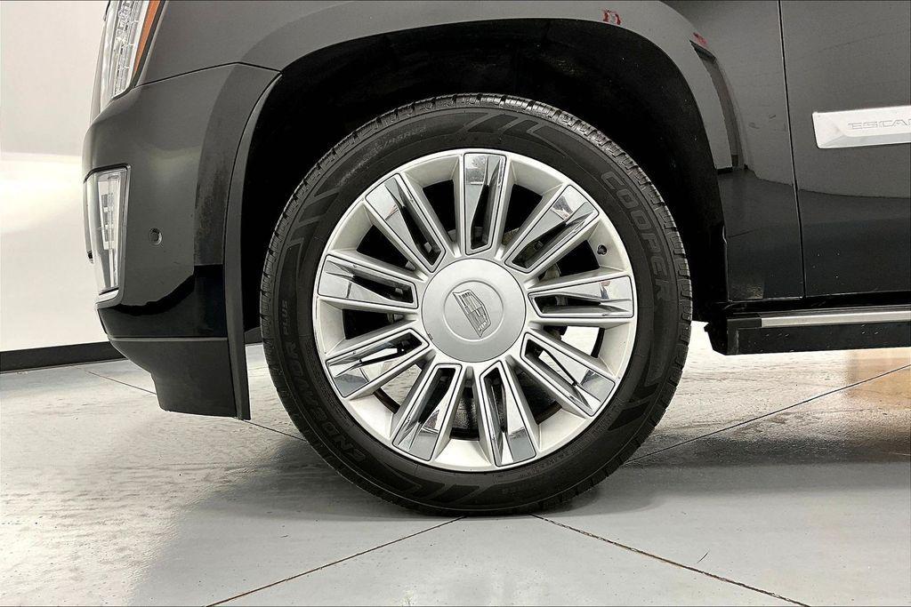 used 2017 Cadillac Escalade car, priced at $31,000