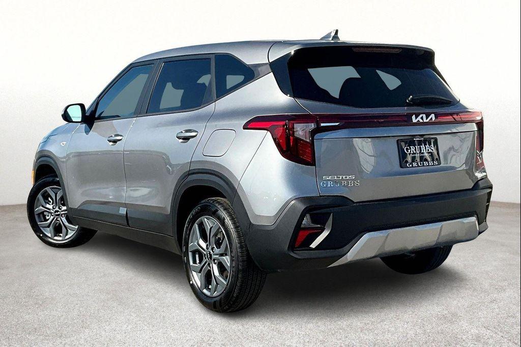 new 2026 Kia Seltos car, priced at $25,785