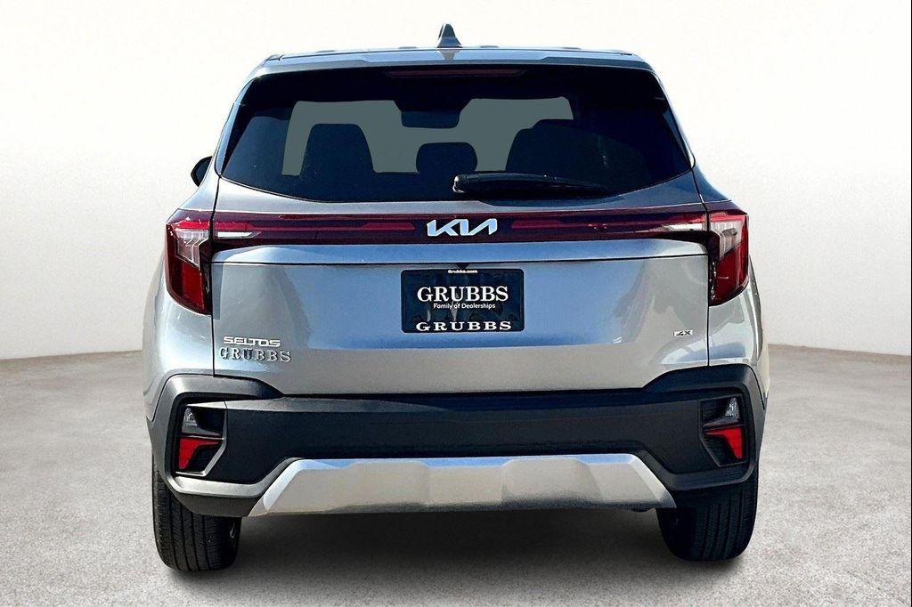 new 2026 Kia Seltos car, priced at $25,785