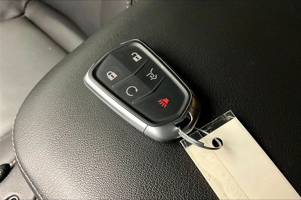 used 2024 Cadillac XT6 car, priced at $47,000