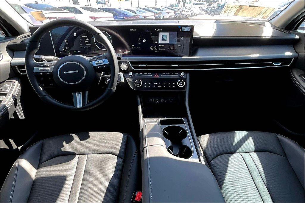 new 2025 Hyundai Sonata Hybrid car, priced at $39,595
