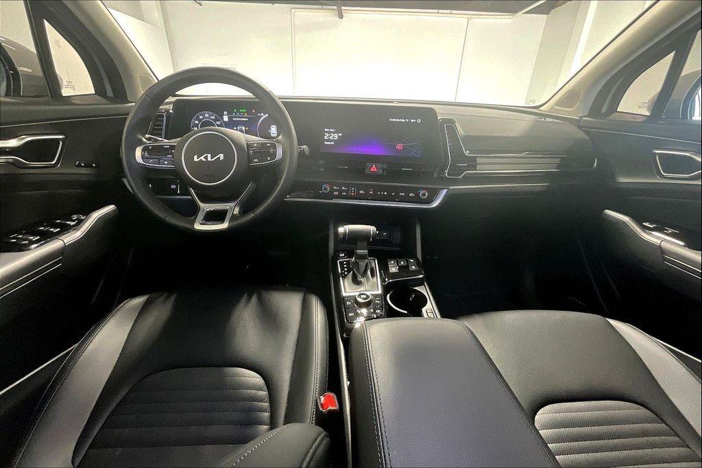 used 2025 Kia Sportage car, priced at $33,250