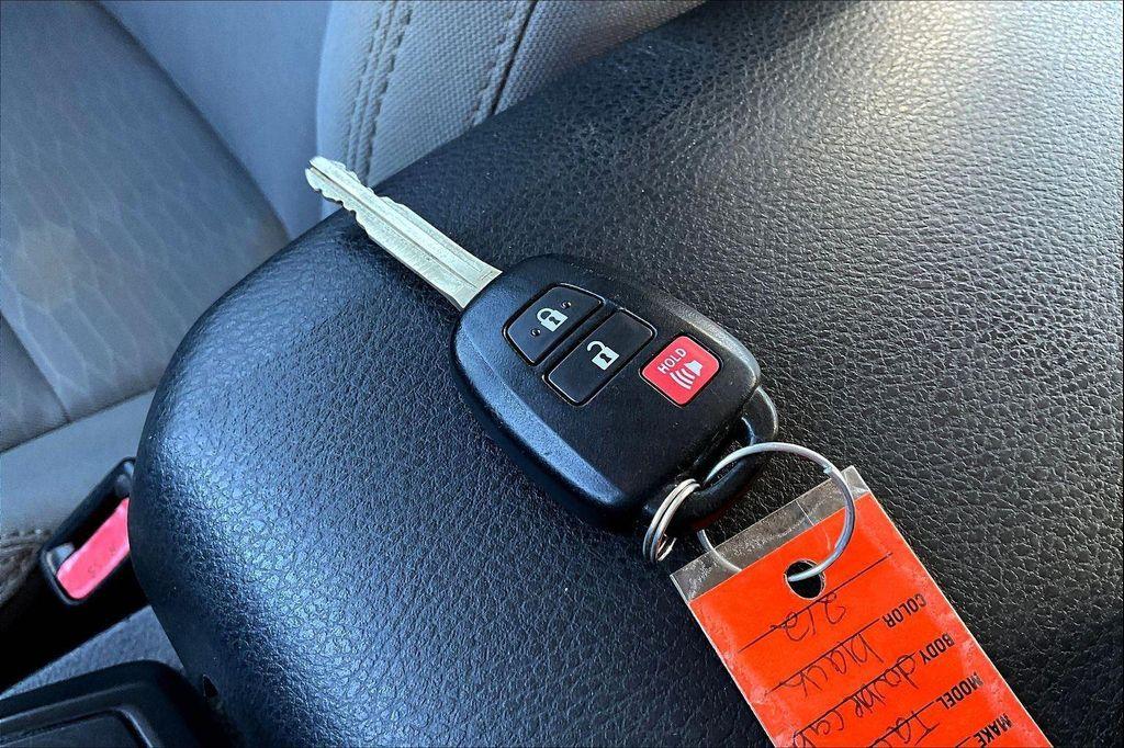 used 2018 Toyota Tacoma car