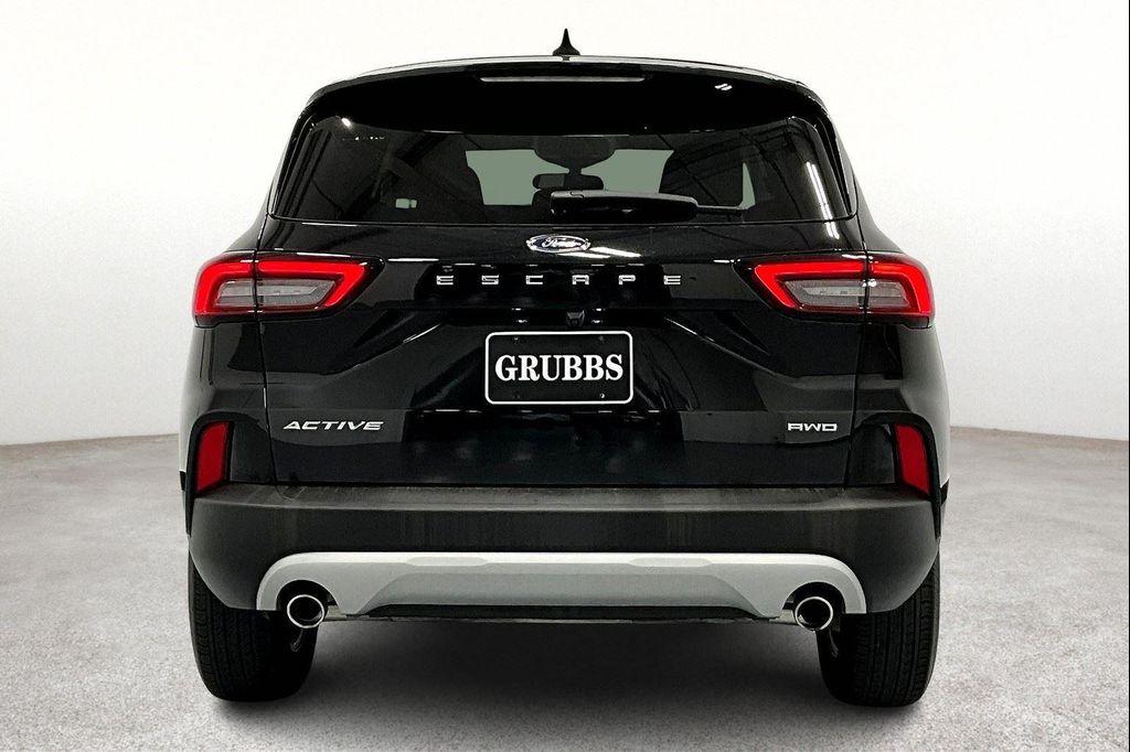 used 2023 Ford Escape car, priced at $26,000