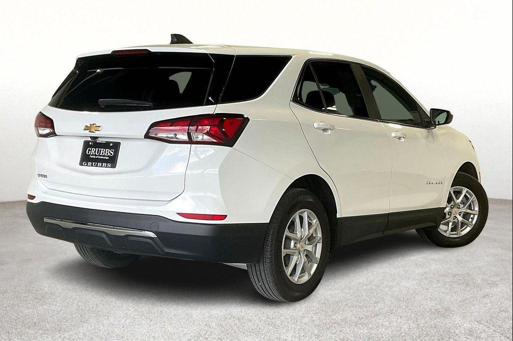 used 2023 Chevrolet Equinox car, priced at $22,000
