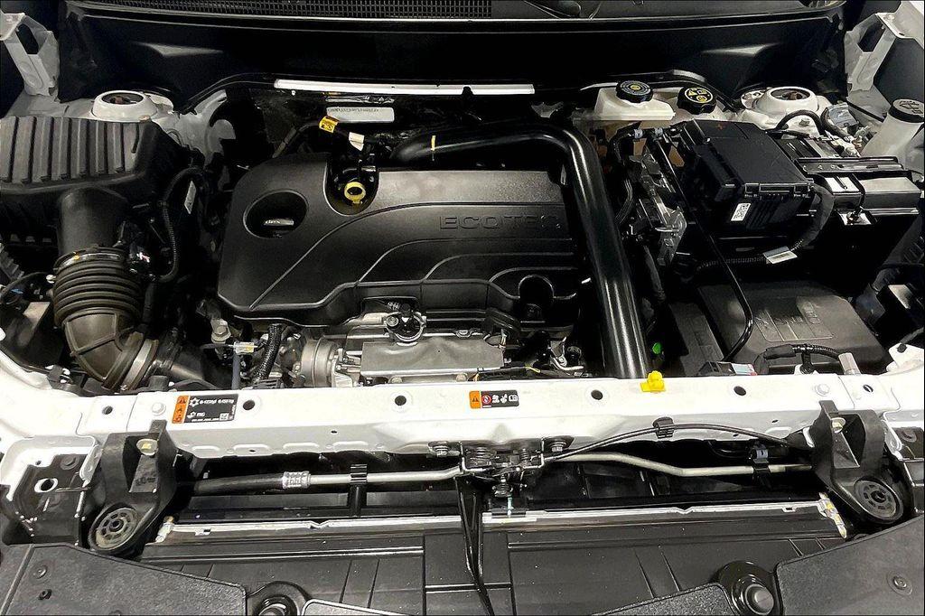 used 2023 Chevrolet Equinox car, priced at $22,000