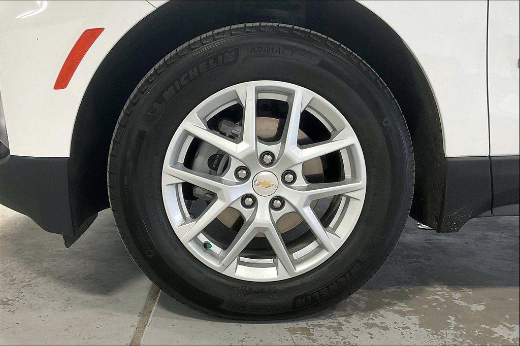 used 2023 Chevrolet Equinox car, priced at $22,000