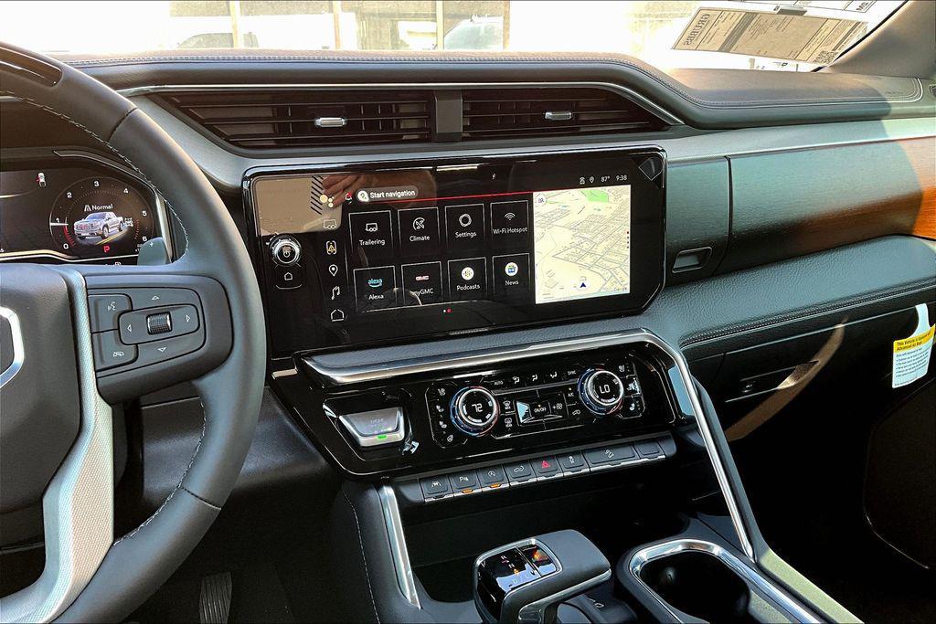new 2025 GMC Sierra 1500 car, priced at $66,735
