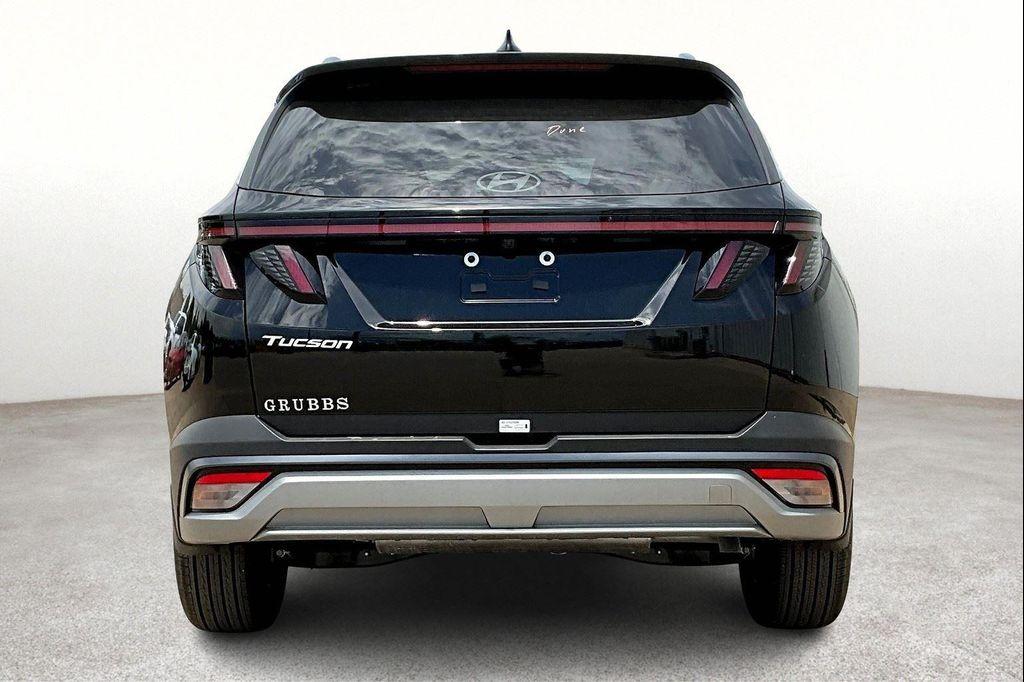 new 2025 Hyundai Tucson car, priced at $33,238