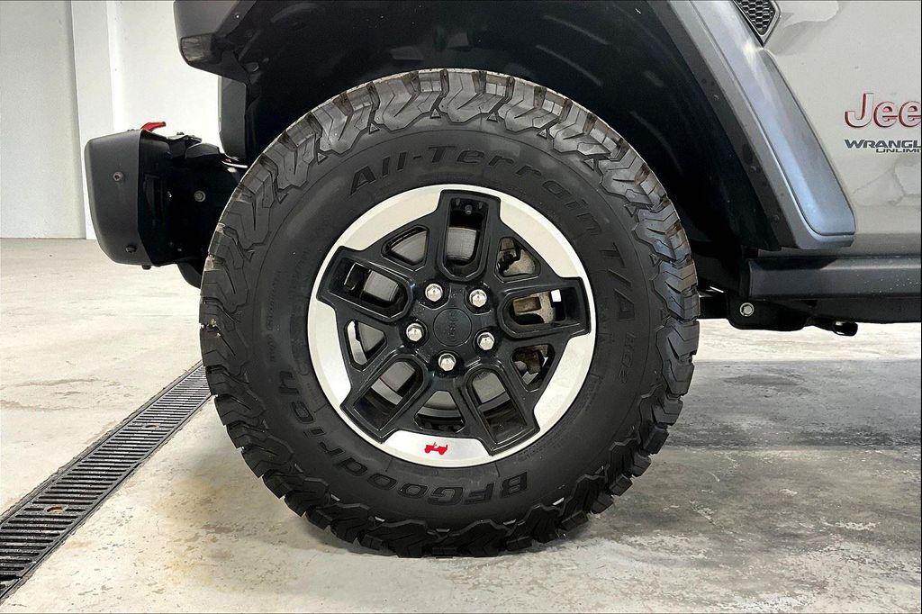 used 2021 Jeep Wrangler Unlimited car, priced at $37,900